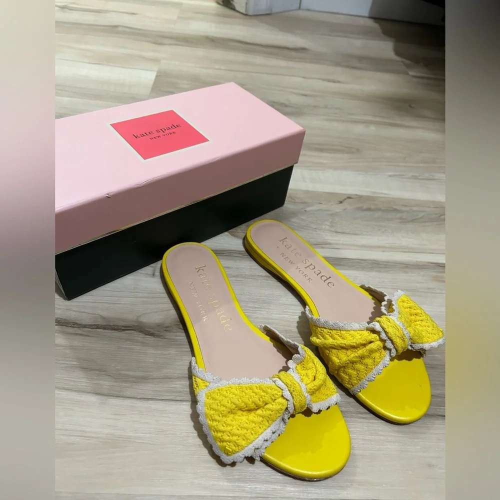 KATE SPADE NEW YORK Womens Yellow Bow Accent Open Toe Slip On Sandals - Picture 4 of 5